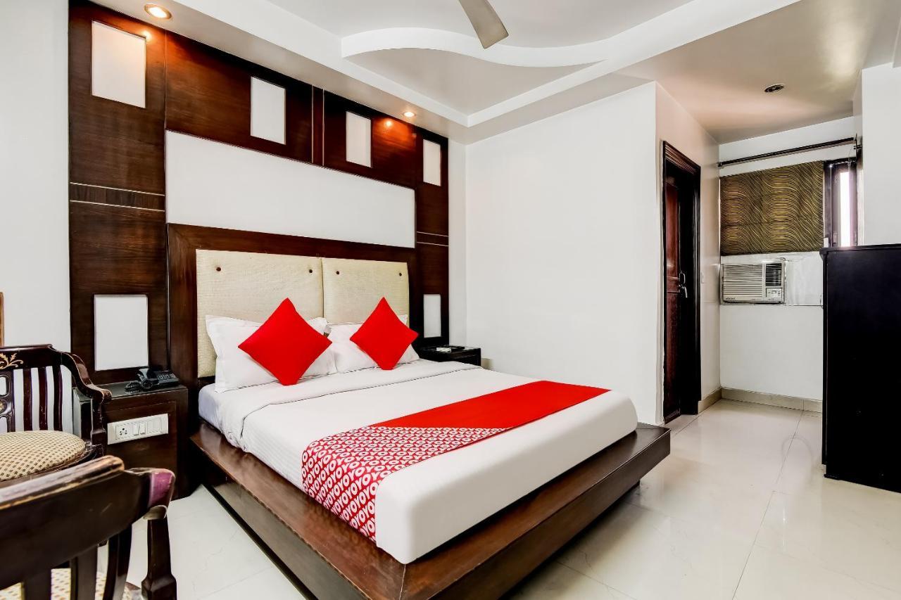 Oyo 7781 Hotel Sai International New Delhi Buitenkant foto