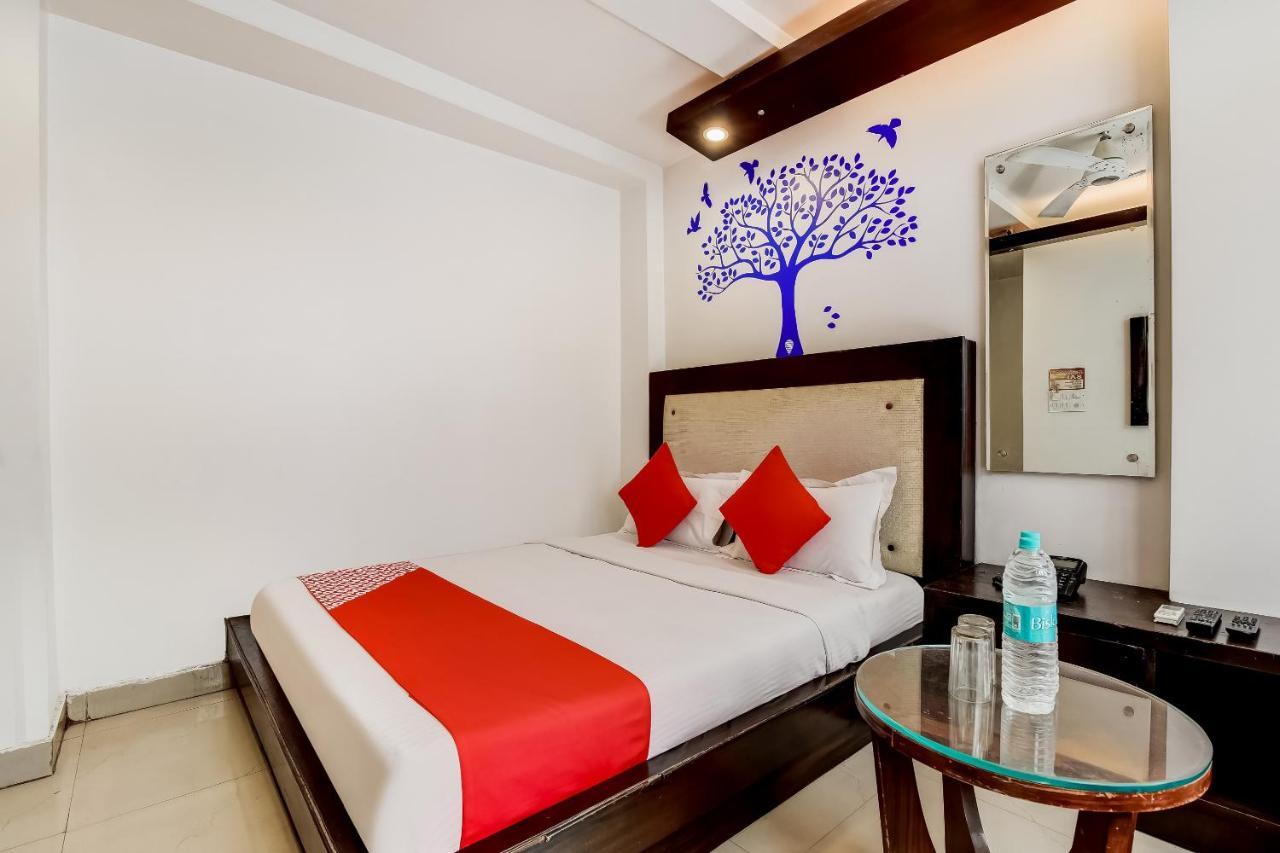 Oyo 7781 Hotel Sai International New Delhi Buitenkant foto