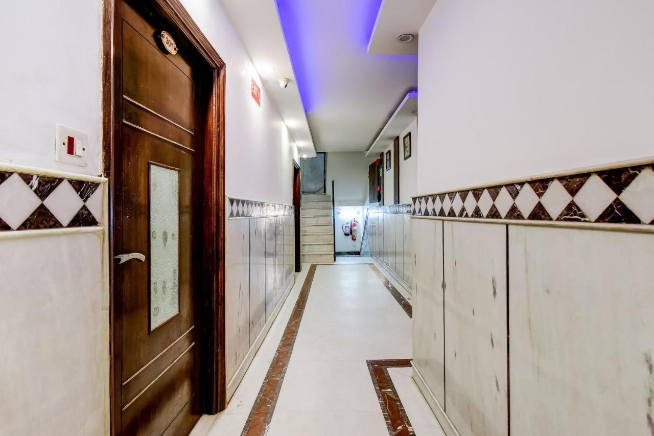 Oyo 7781 Hotel Sai International New Delhi Buitenkant foto
