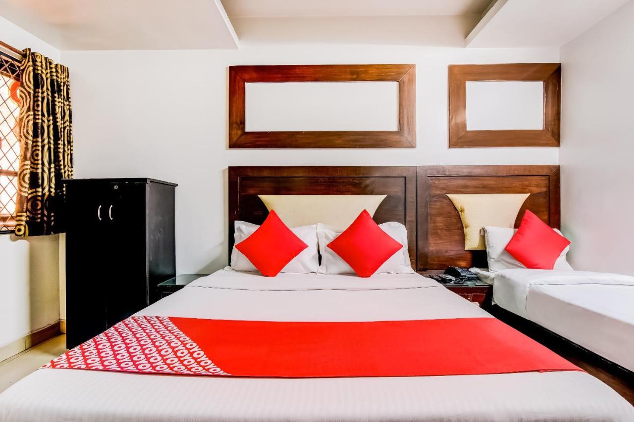 Oyo 7781 Hotel Sai International New Delhi Buitenkant foto