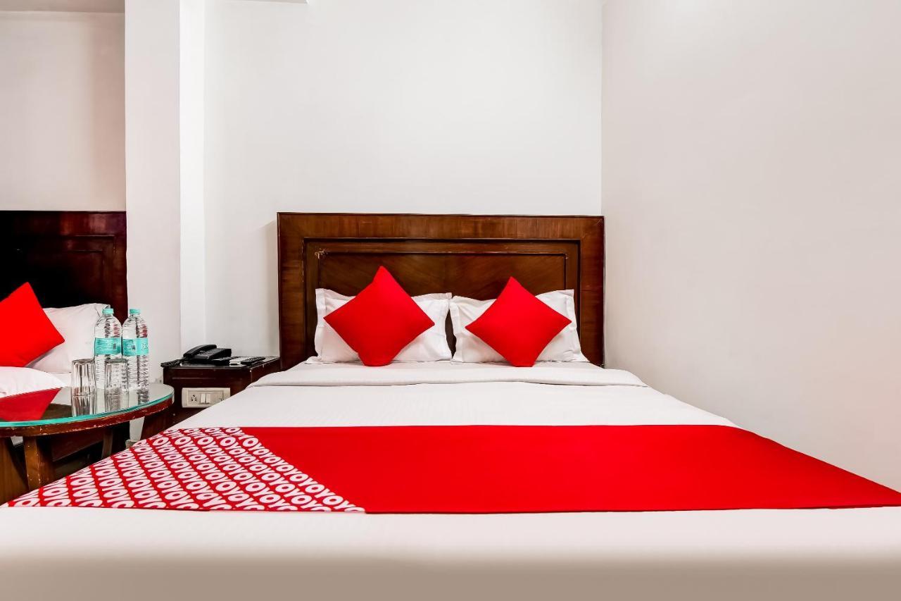 Oyo 7781 Hotel Sai International New Delhi Buitenkant foto