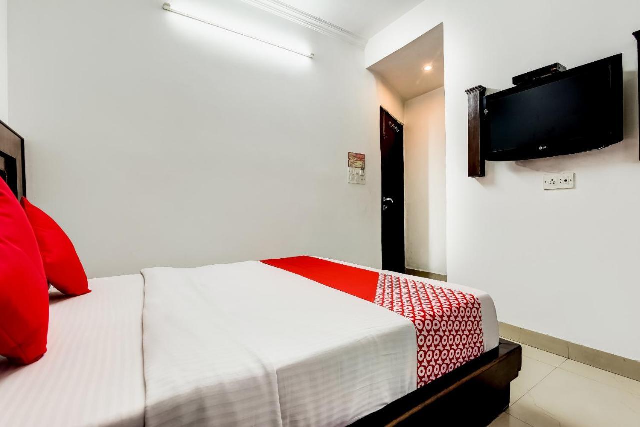 Oyo 7781 Hotel Sai International New Delhi Buitenkant foto