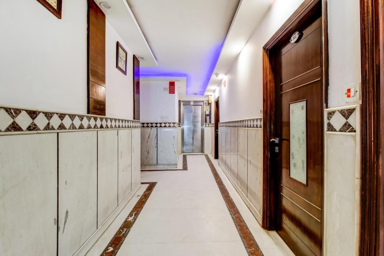 Oyo 7781 Hotel Sai International New Delhi Buitenkant foto