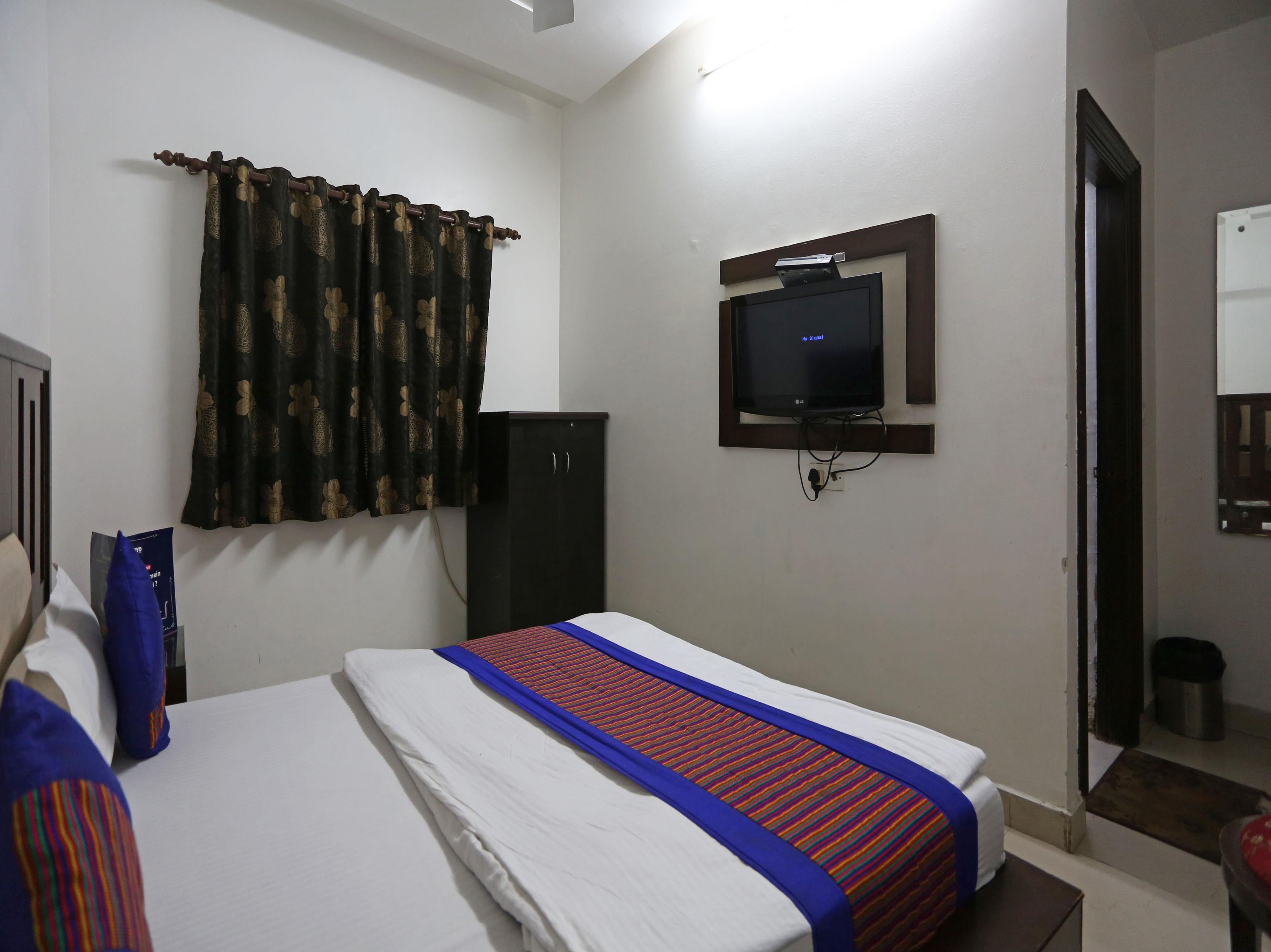 Oyo 7781 Hotel Sai International New Delhi Buitenkant foto