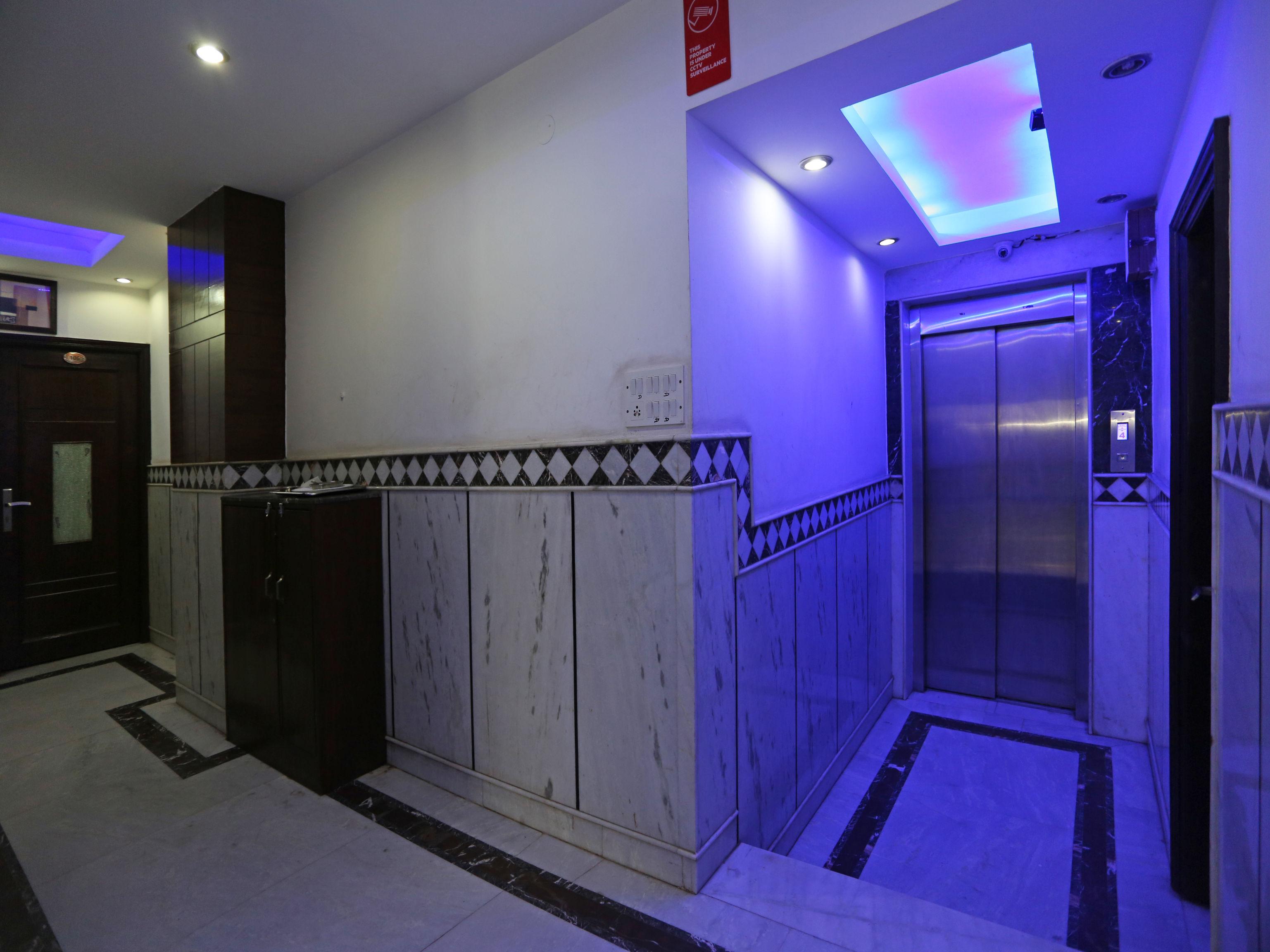 Oyo 7781 Hotel Sai International New Delhi Buitenkant foto