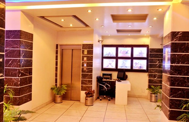 Oyo 7781 Hotel Sai International New Delhi Buitenkant foto
